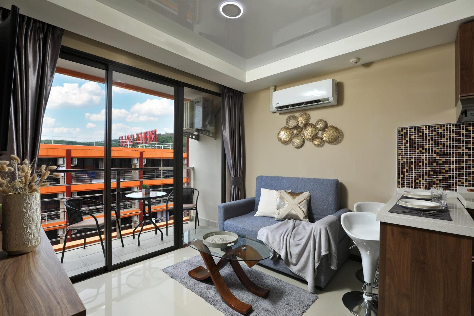 Pangsapuri Naiharn Sea By Capital Pro Phuket